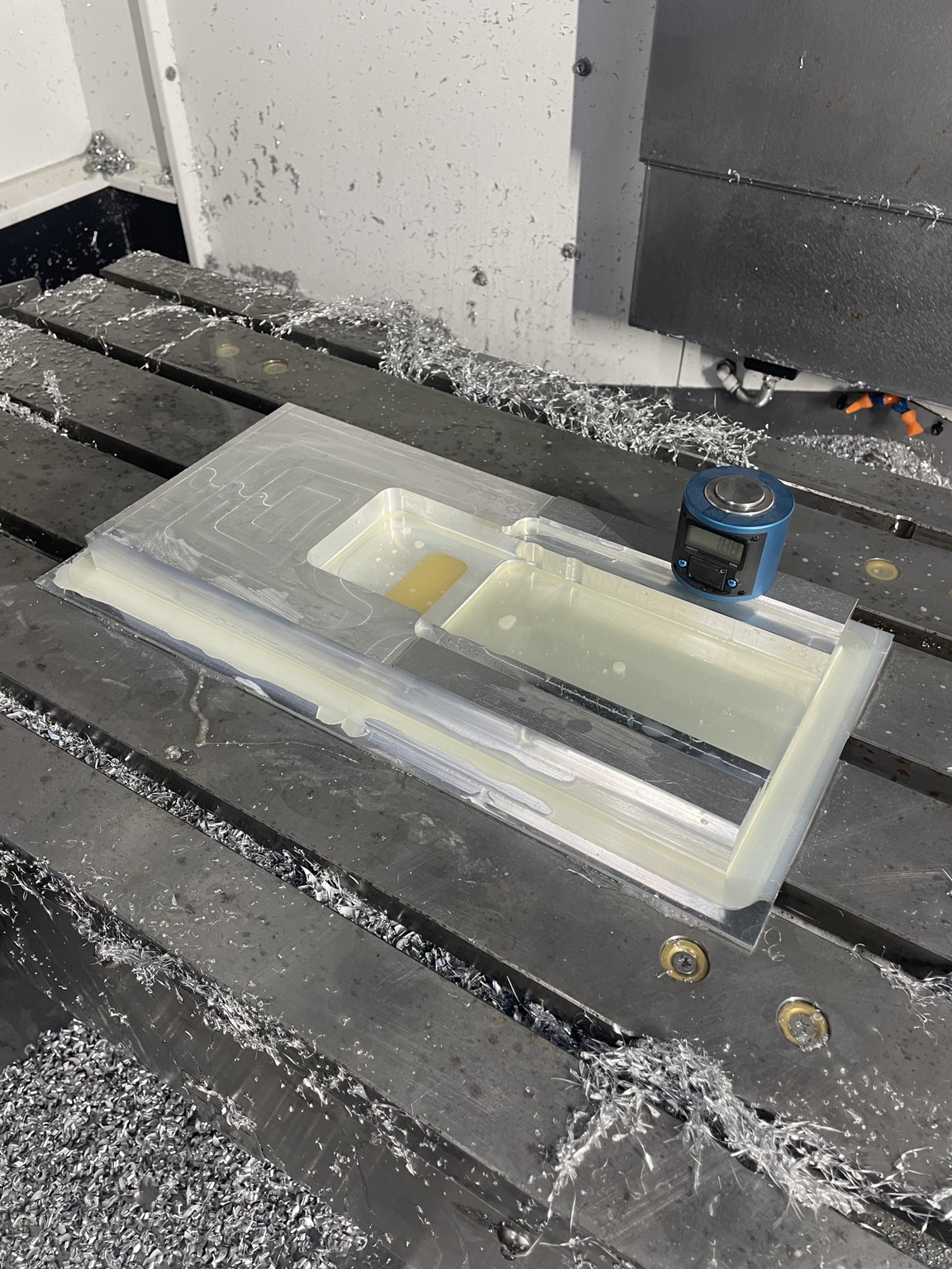 Pocket machining on the milling machine
